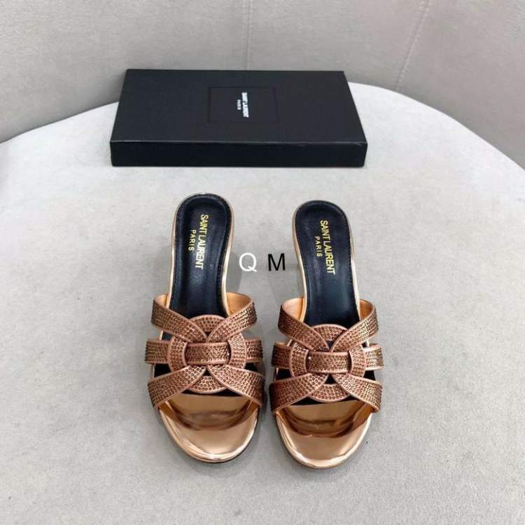Picture of YSL Shoes _SKUYSLsz35-42OM015020710